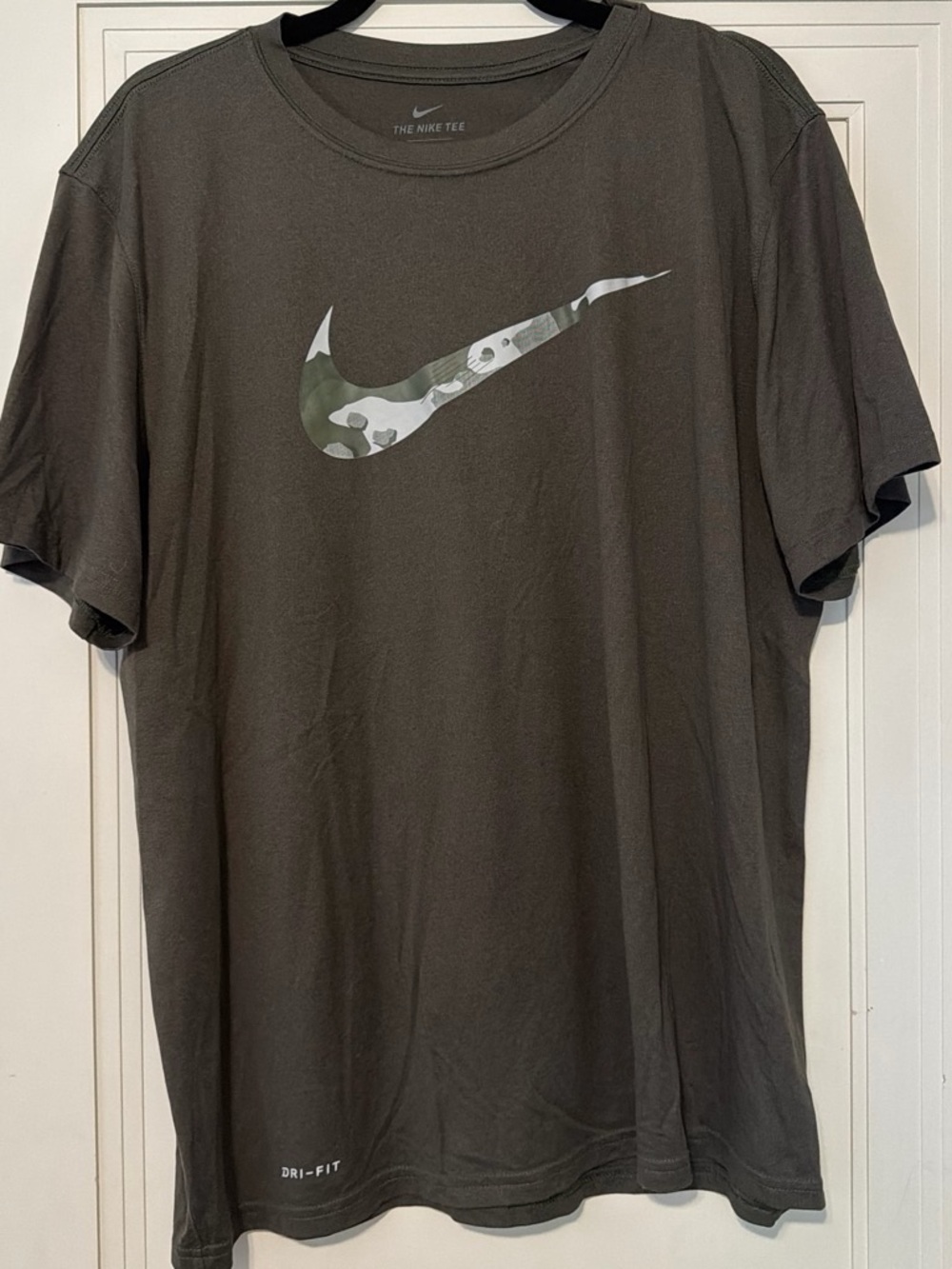 Nike Short-Sleeve Dri-FIT Tee with Camo Swoosh - Olive Green